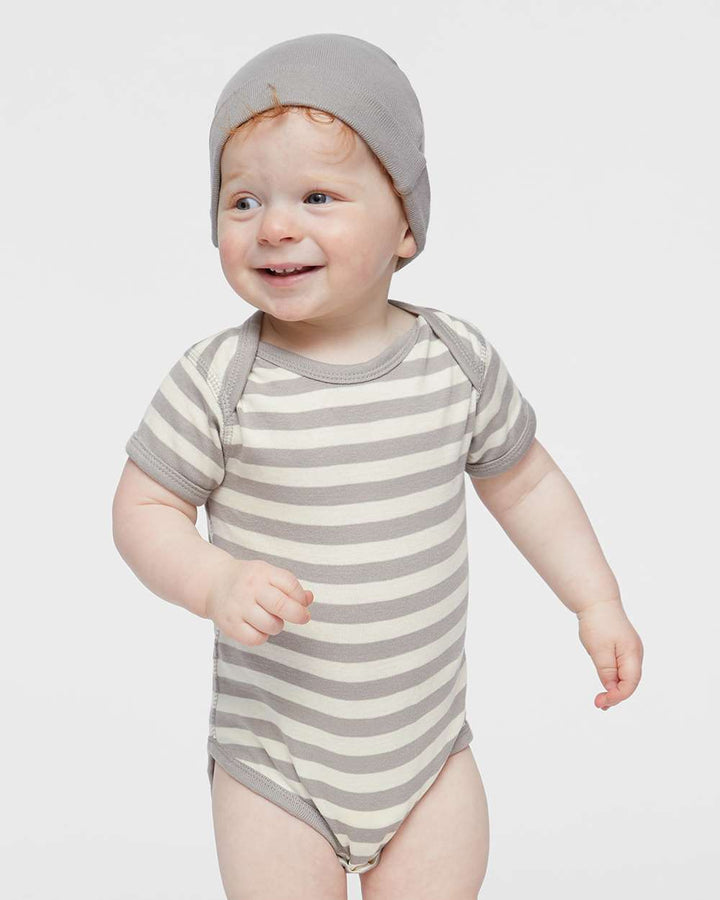 Titanium/Natural Stripe - Model Front 