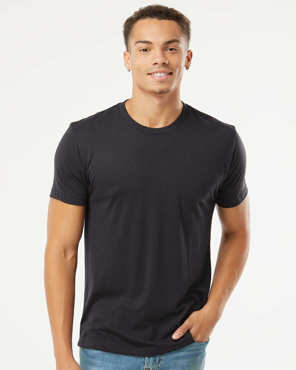 Graphite Black - Model Front 