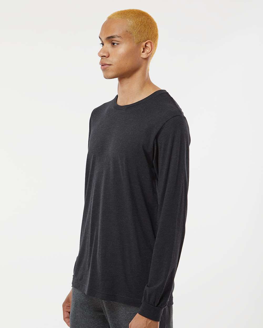Black Heather Triblend - Model Side 