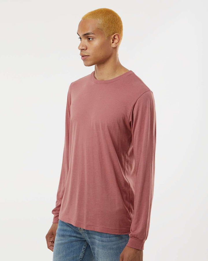 Mauve Triblend - Model Side 