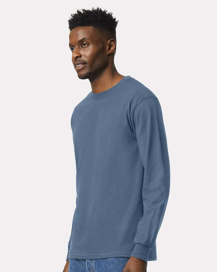 Indigo Blue - Model Side 