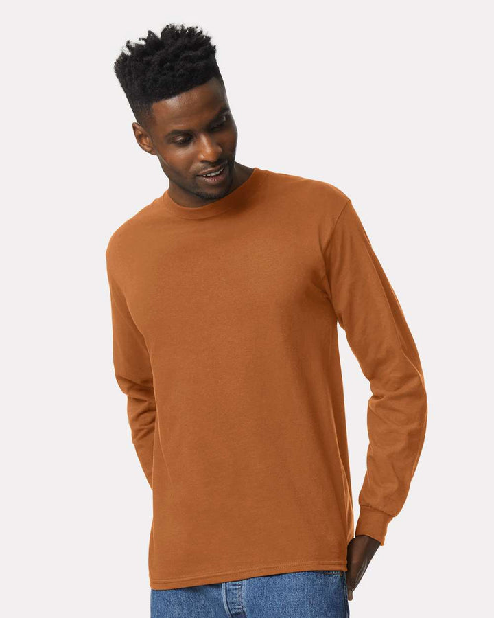 Texas Orange - Model Front 