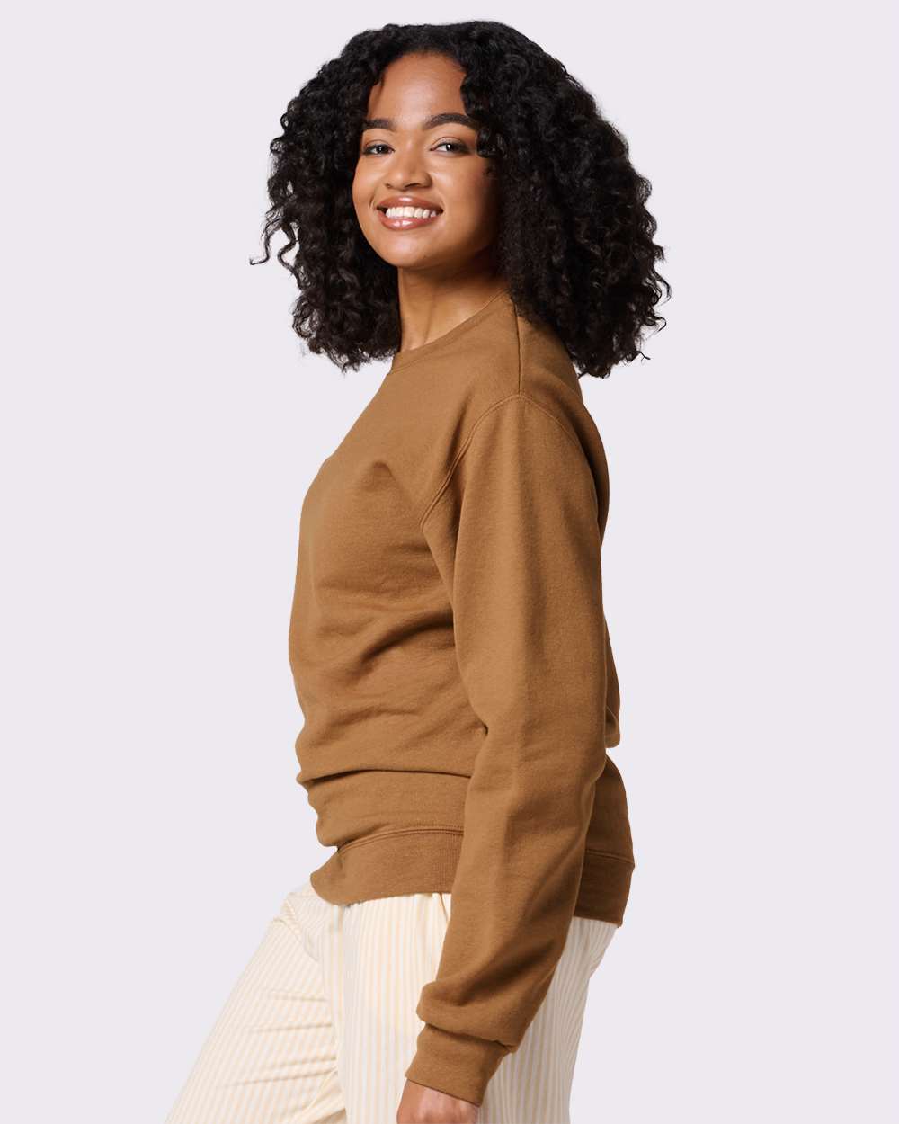 Golden Pecan - Model Side 
