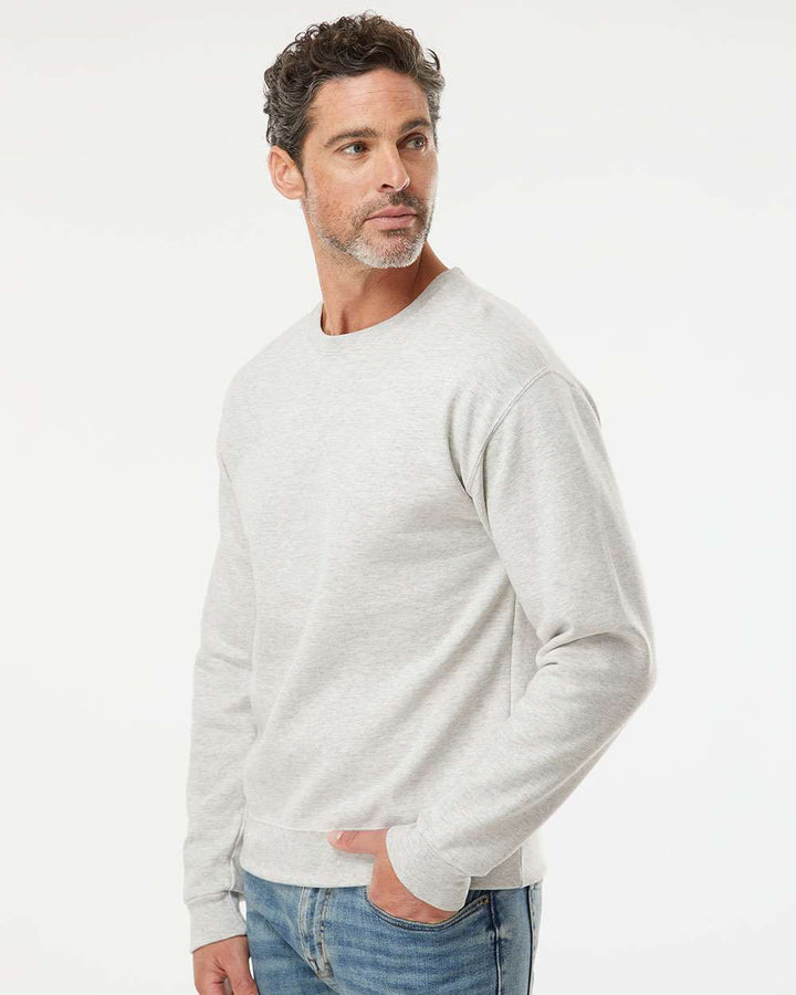 Oatmeal Heather - Model Side 