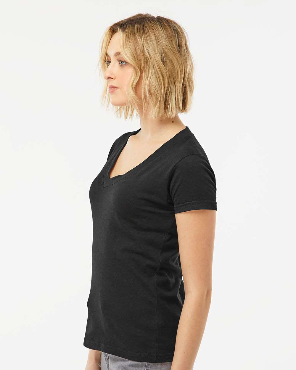 Black - Model Side 