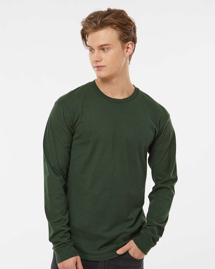 Hunter Green - Model Front 