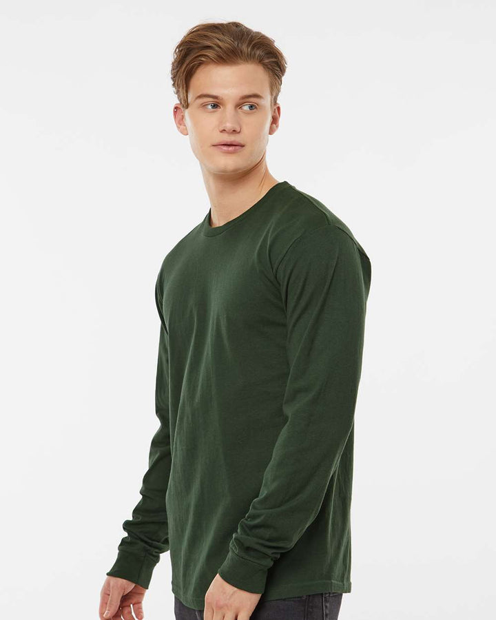 Hunter Green - Model Side 