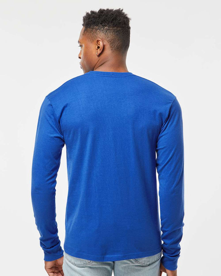 Royal - Model Back 