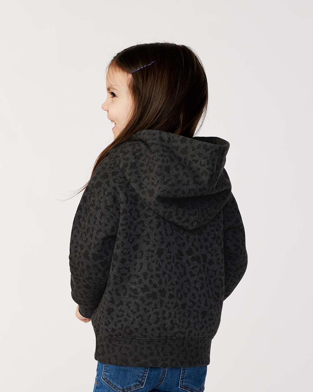 Black Leopard - Model Back 